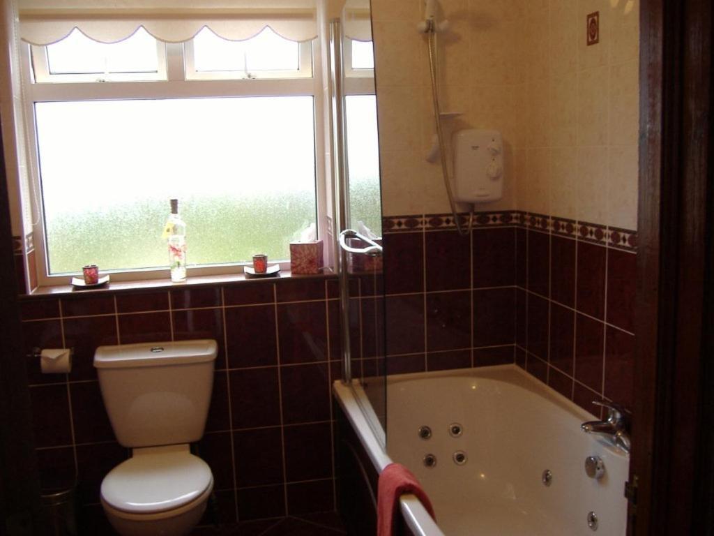 Riverwalk House B&B Oughterard Quarto foto